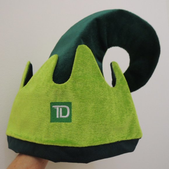 Christmas Elf Hat Santas Helper Green Felt Fabric Hat One Size Fits Most - NEW - Picture 8 of 8